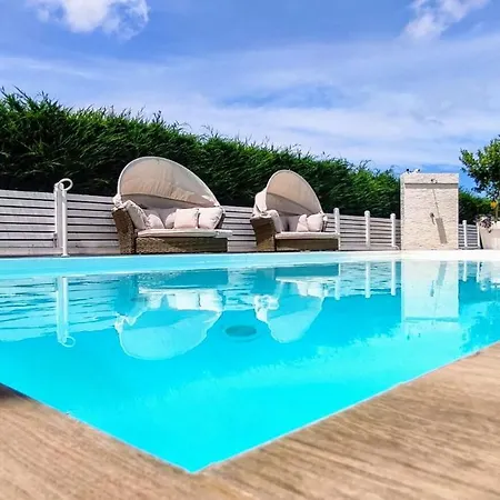 Villa Tagliaferri By Posarellivillas *