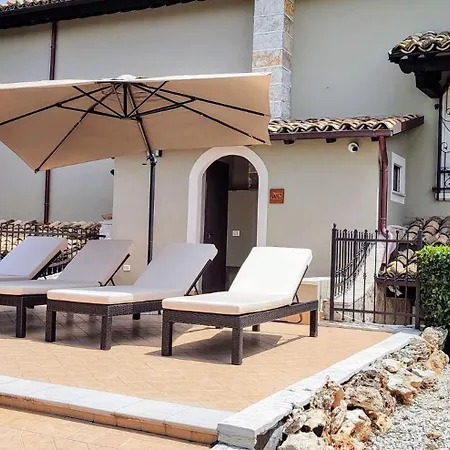 Villa Tagliaferri By Posarellivillas