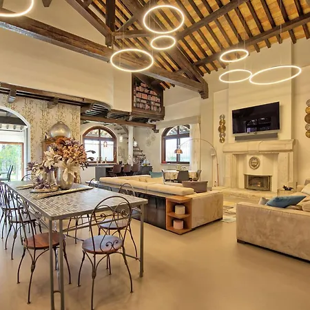 Tagliaferri By Posarellivillas Villa *
