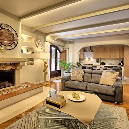 Tagliaferri By Posarellivillas Villa