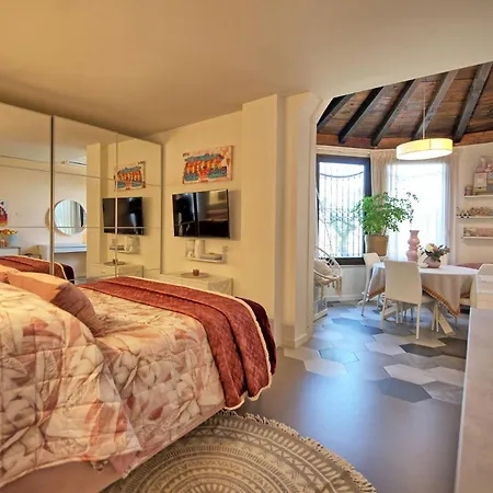 Villa Tagliaferri By Posarellivillas *