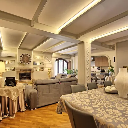 Villa Tagliaferri By Posarellivillas *