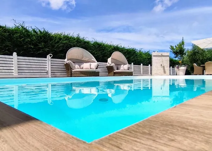 Villa Tagliaferri By Posarellivillas *