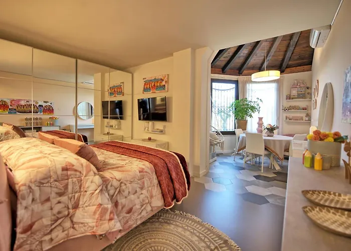 Villa Tagliaferri By Posarellivillas *